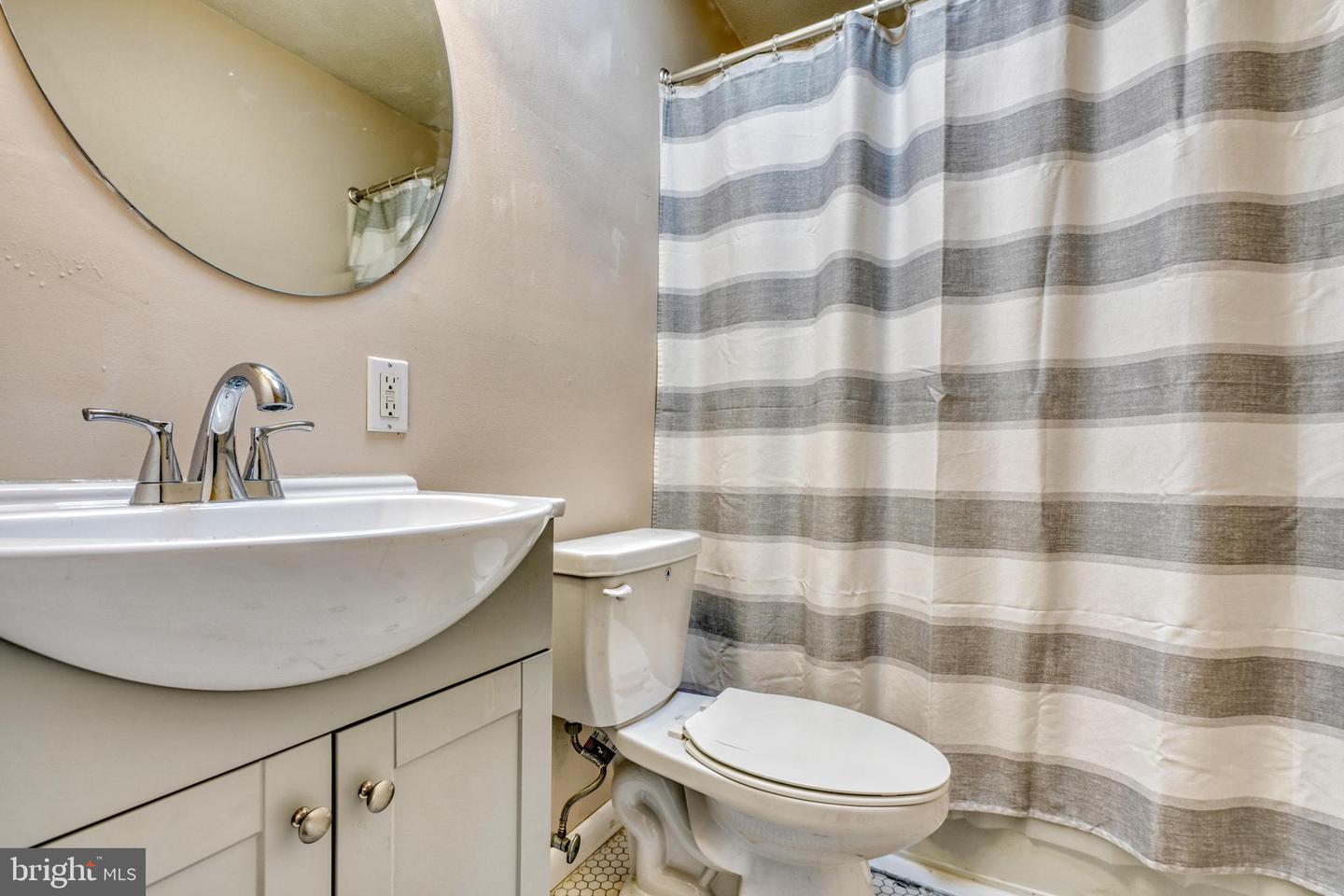 8331 Kendale Property Photo 24
