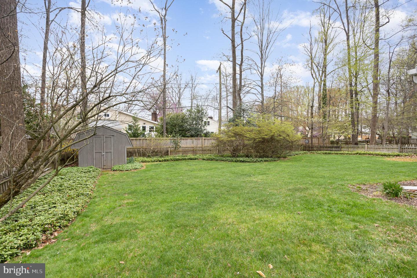 305 Jody Way Property Photo 33