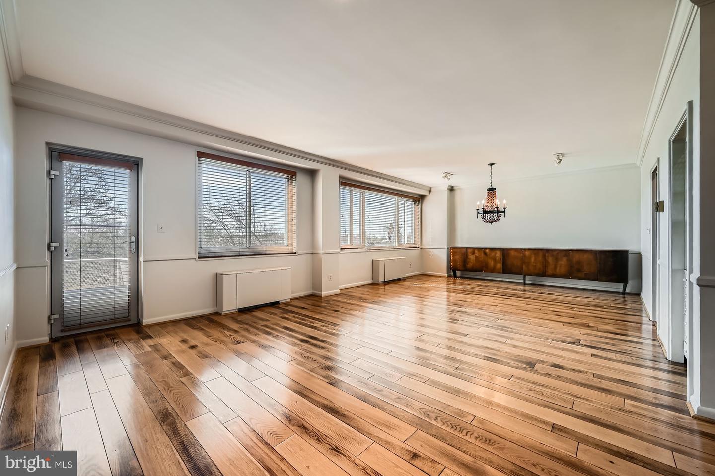 11 SLADE AVE #509 Property Photo 1