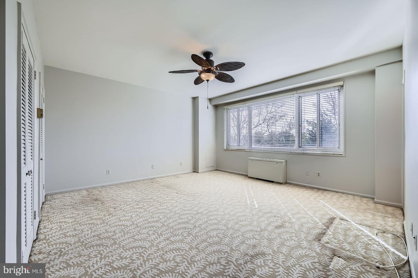 11 Slade Ave #509 Property Photo 13