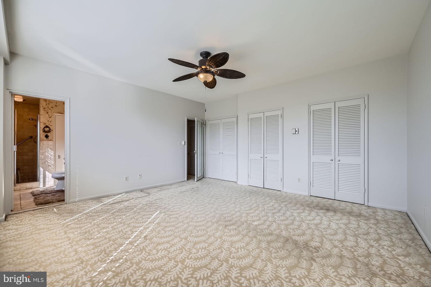 11 Slade Ave #509 Property Photo 14