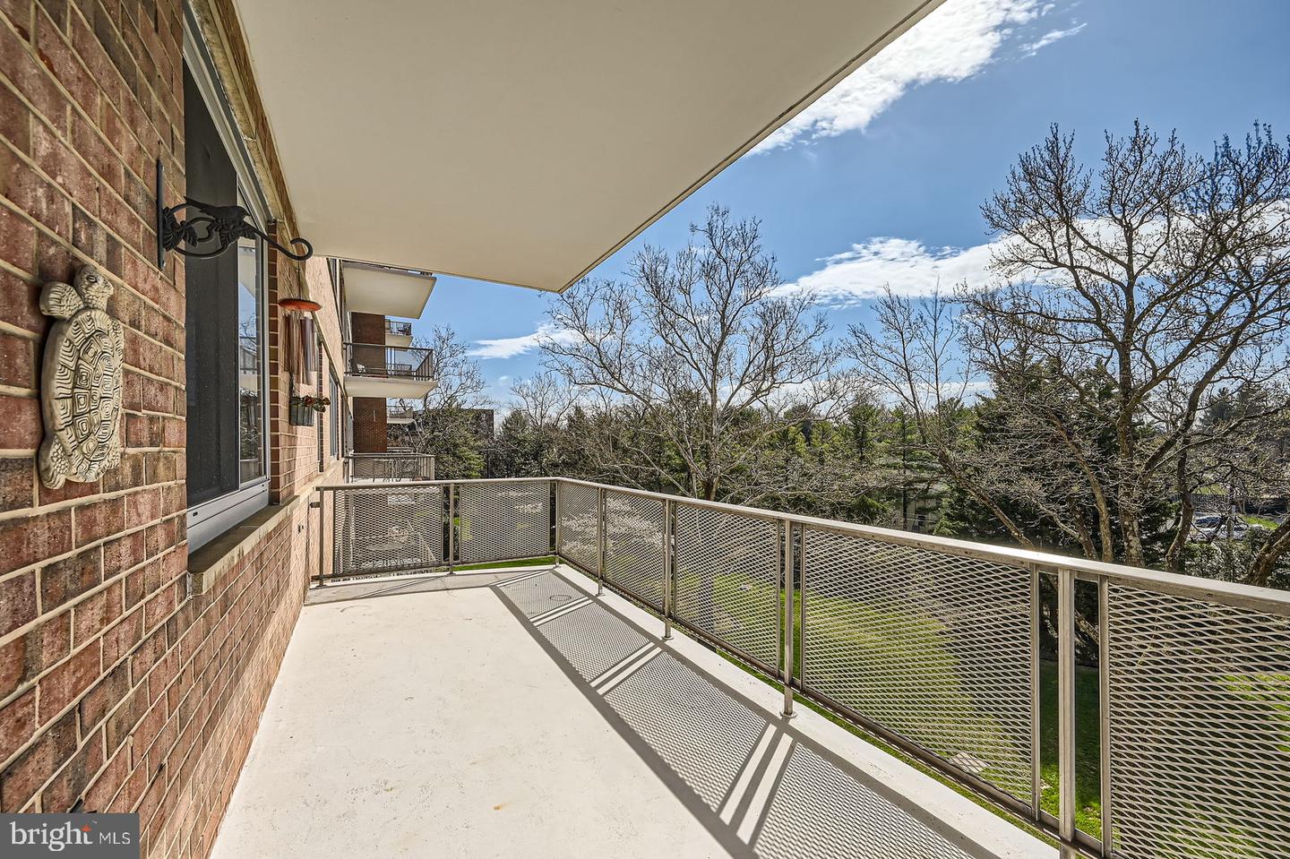 11 Slade Ave #509 Property Photo 24
