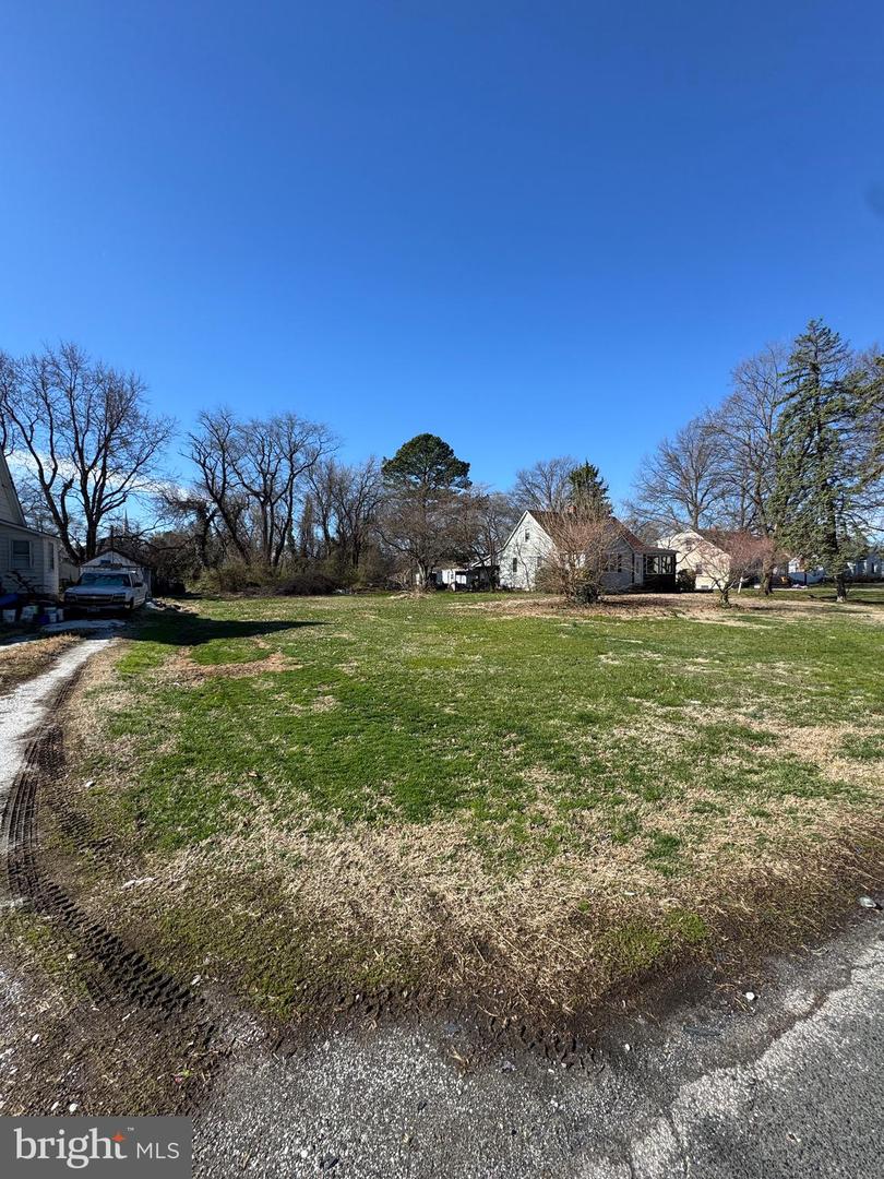 1614 Lynch Rd Property Photo 1