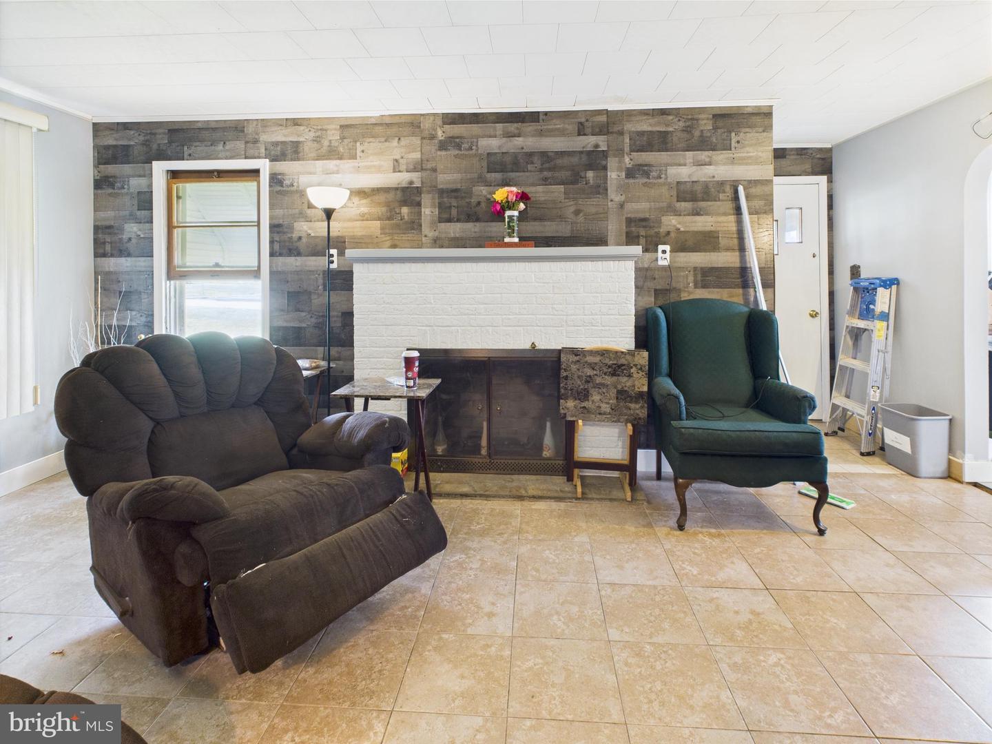 1207 Orems Property Photo 9