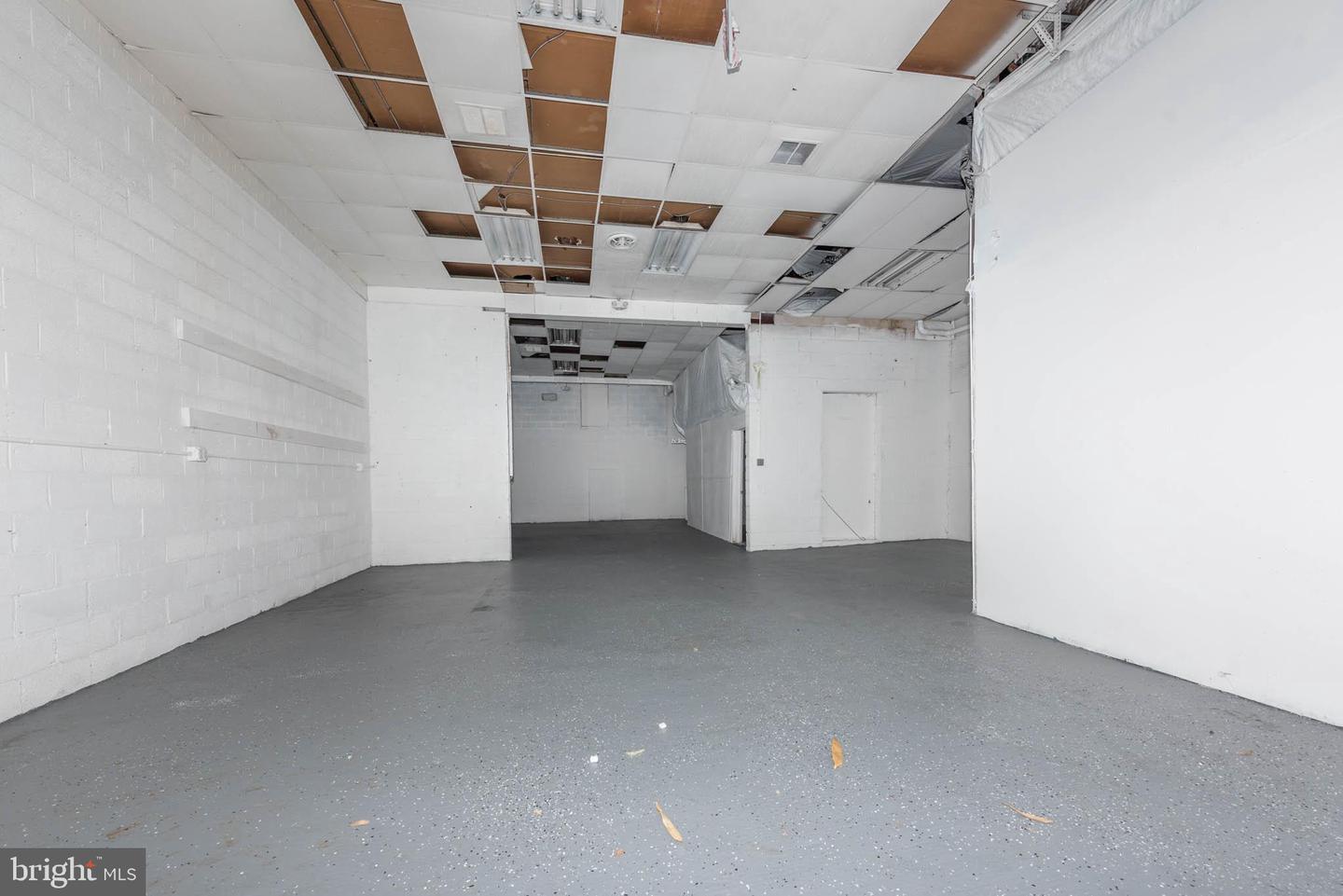 8326 Old Philadelphia Rd #bay 3 Property Photo 3