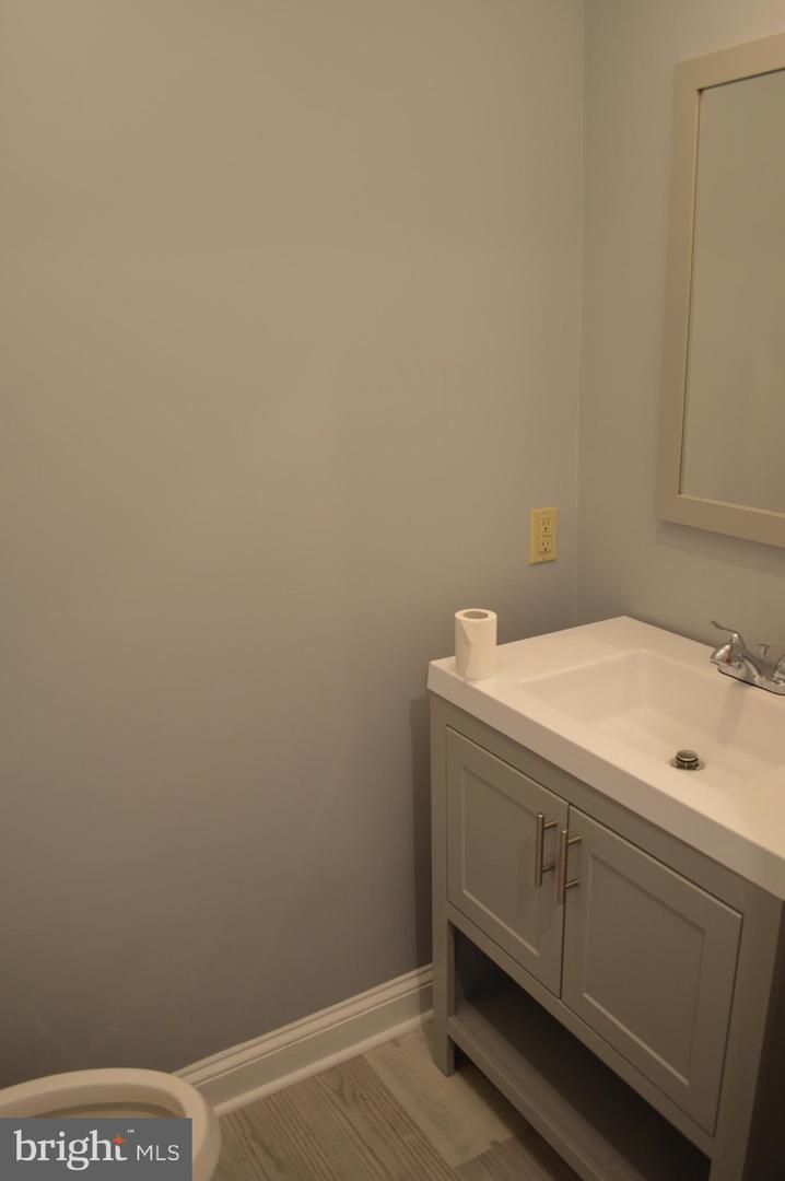 26 Walker Ave #200 Property Photo 11