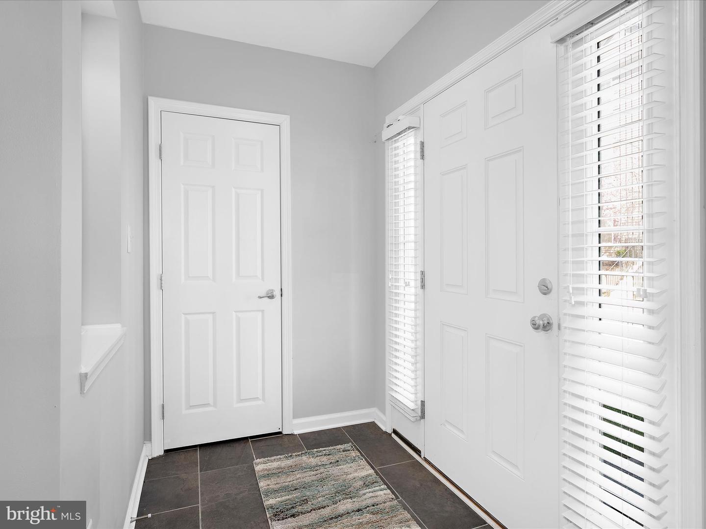 9339 Paragon Way Property Photo 6