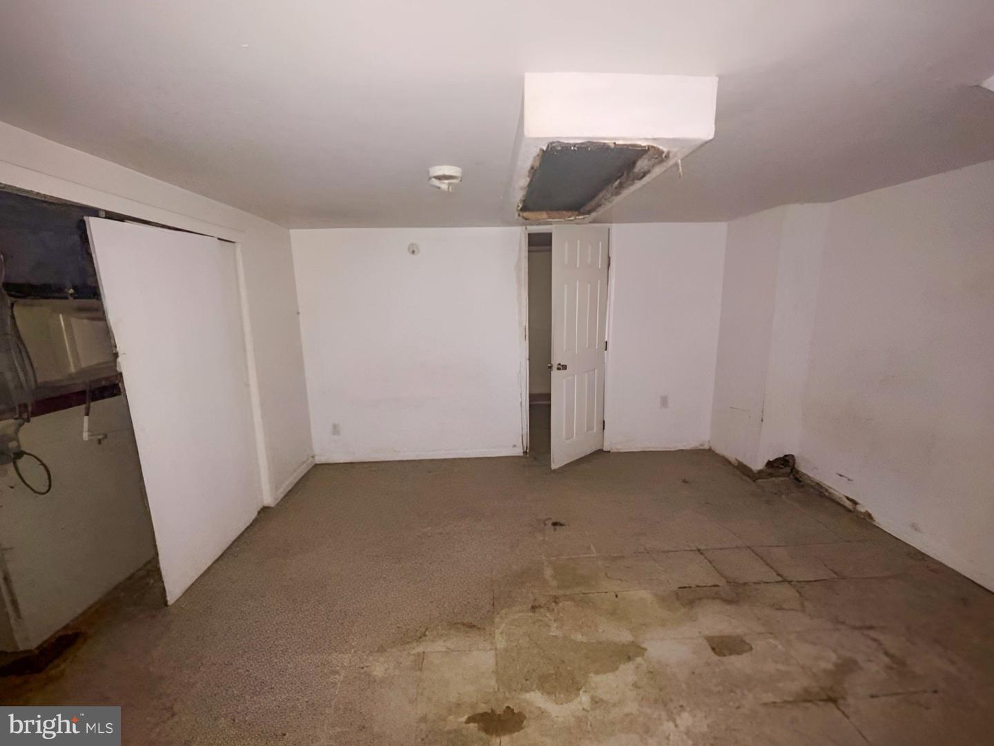 523 N Marlyn Ave Property Photo 40