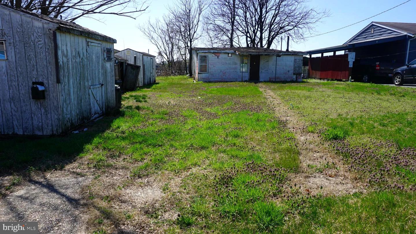 12 Wagners Ln Property Photo 3