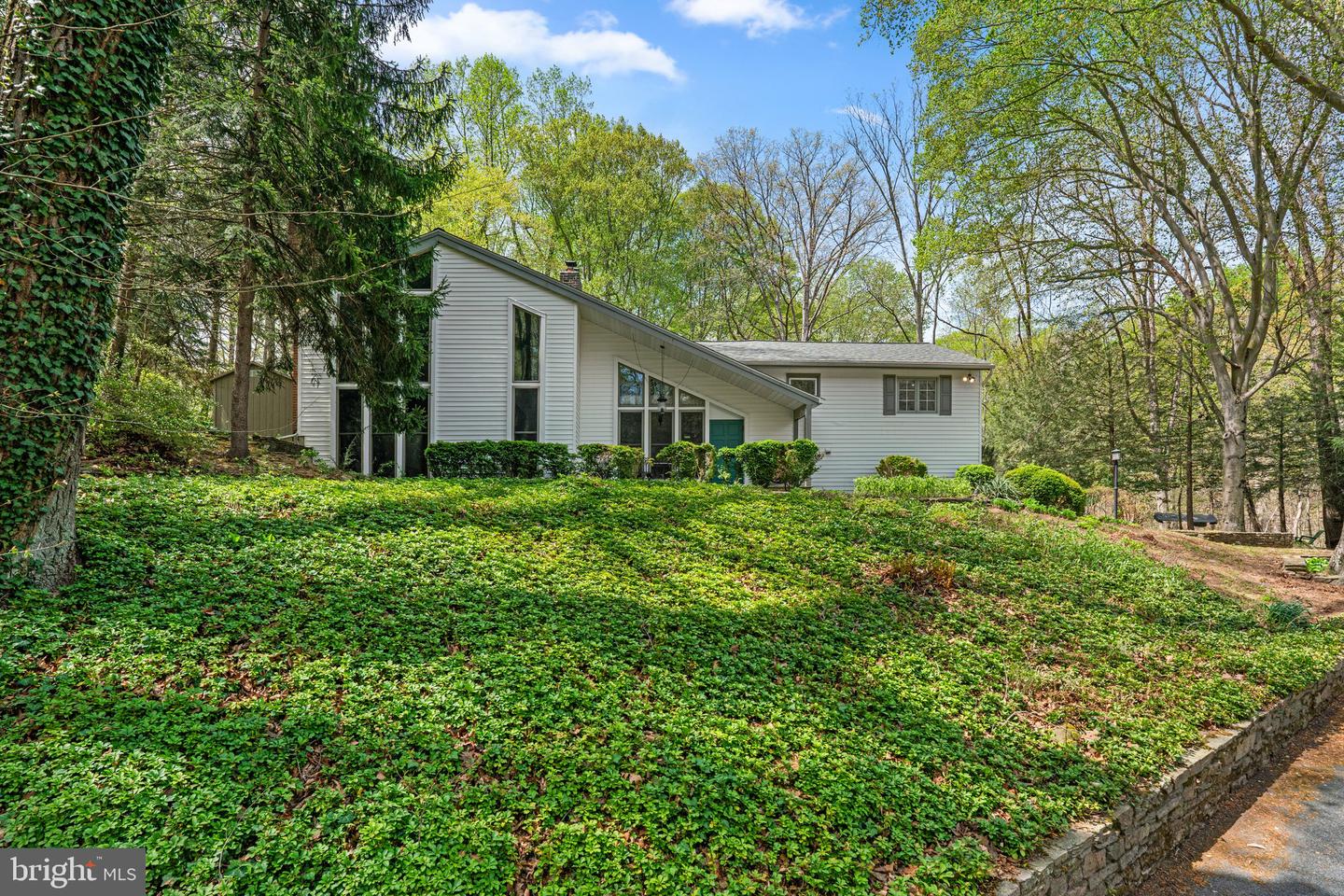 2421 Cub Hill Property Photo 1