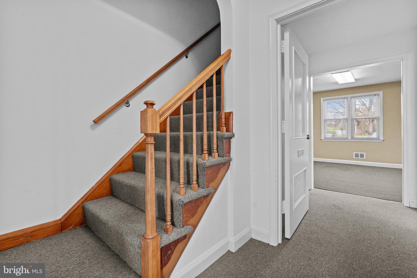 9526 Belair Rd Property Photo 19