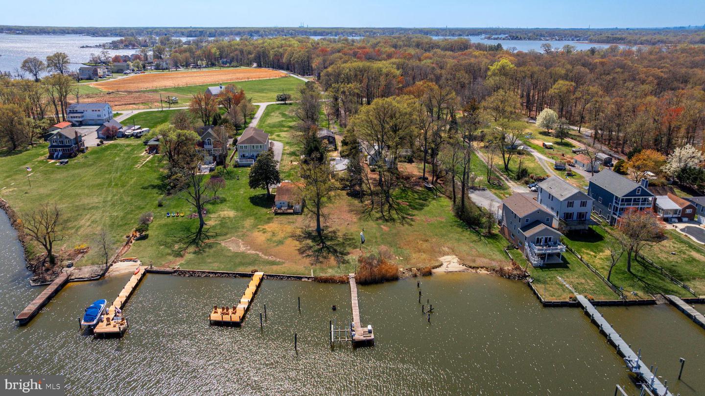 1003 Bowleys Quarters Rd Property Photo 8