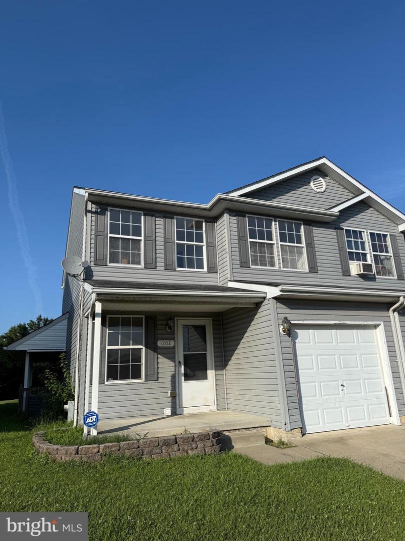 1202 Rosegate Ct Property Photo 1
