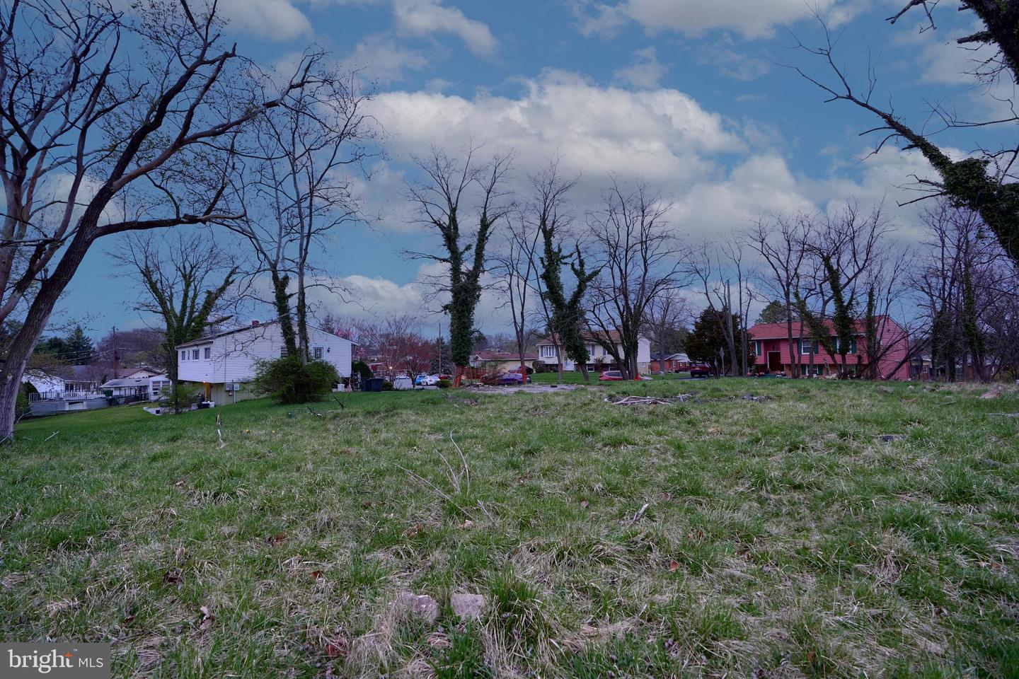 2204 Pine Ave Property Photo 12