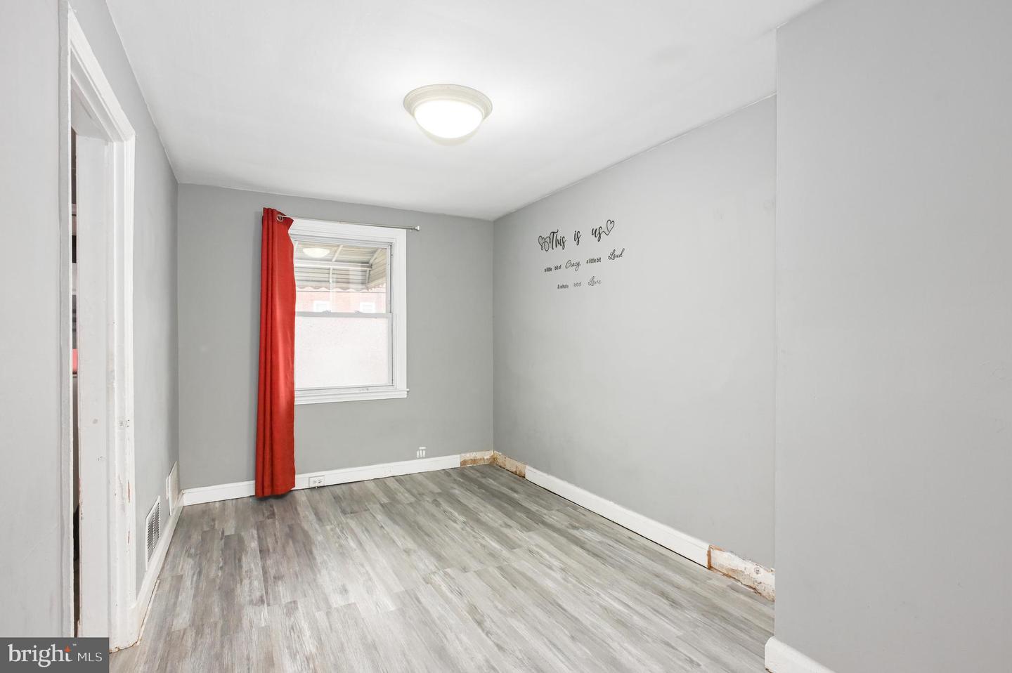 7417 Holabird Ave Property Photo 5