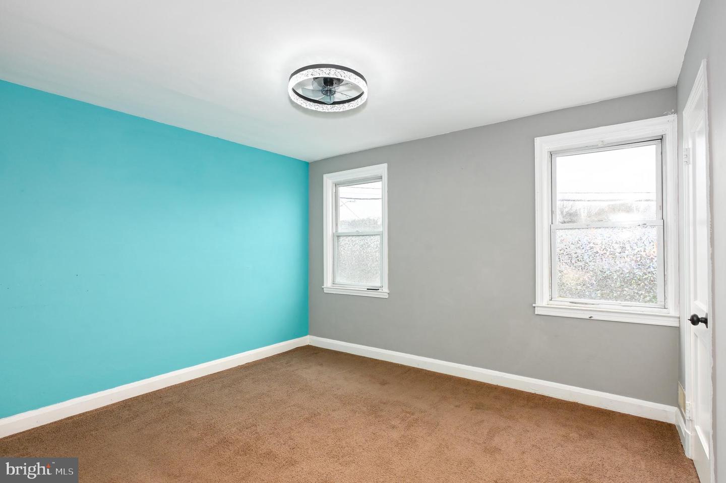 7417 Holabird Ave Property Photo 14