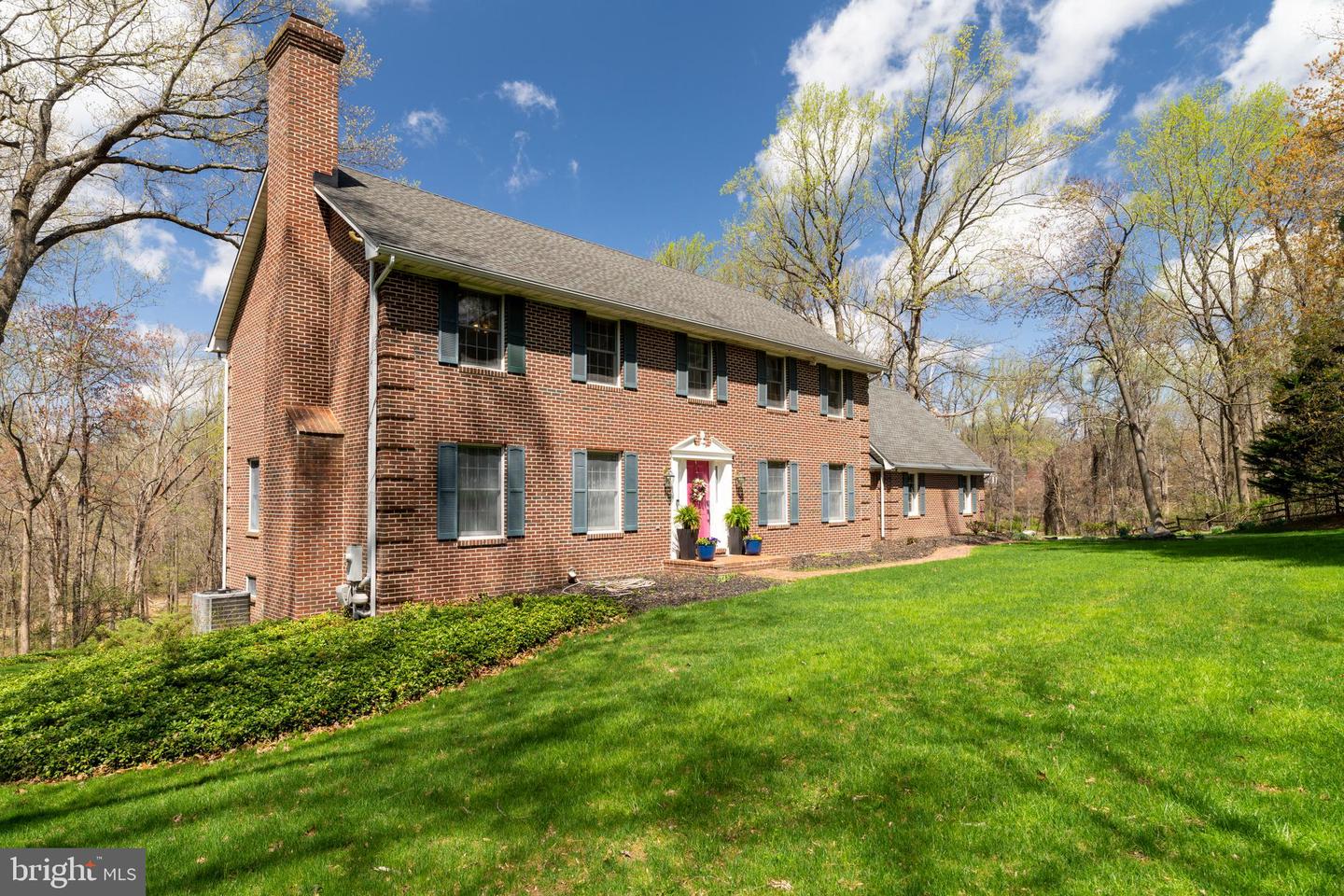 1206 Somerset Pl Property Photo 2