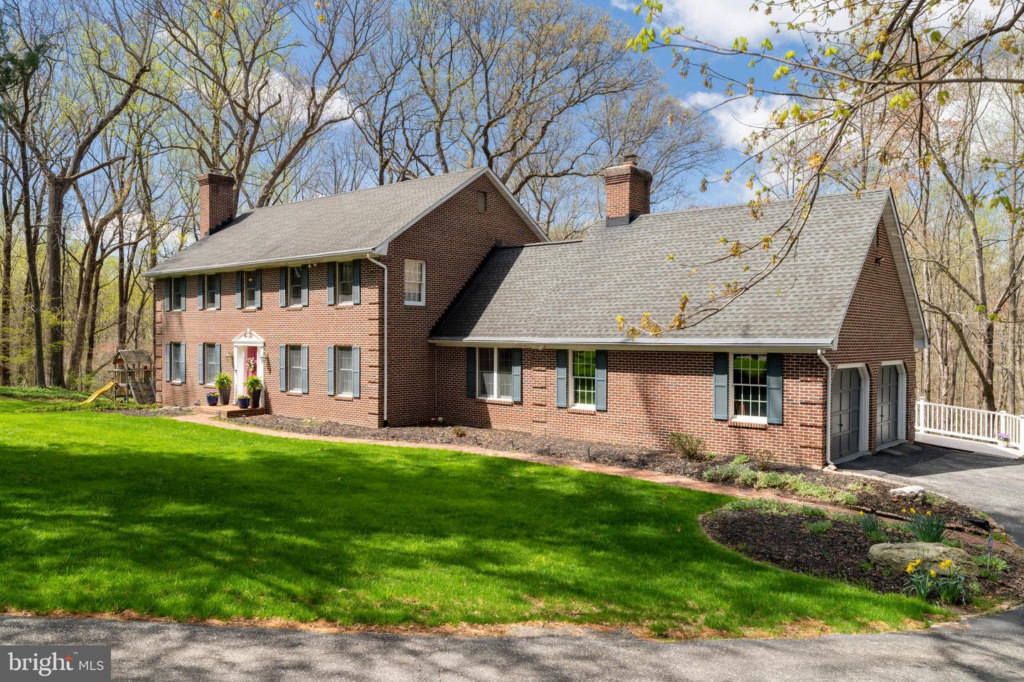 1206 Somerset Pl Property Photo 5