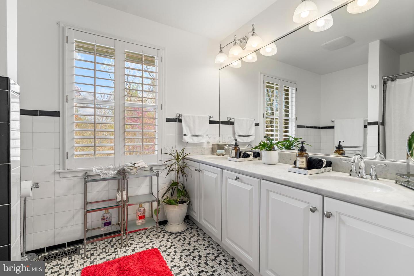 1206 Somerset Pl Property Photo 37