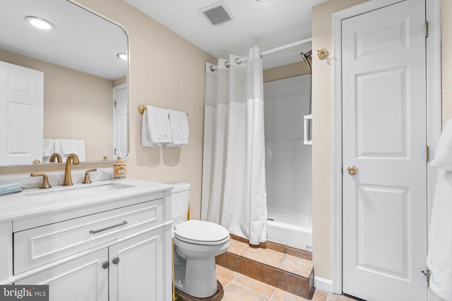 1206 Somerset Pl Property Photo 45