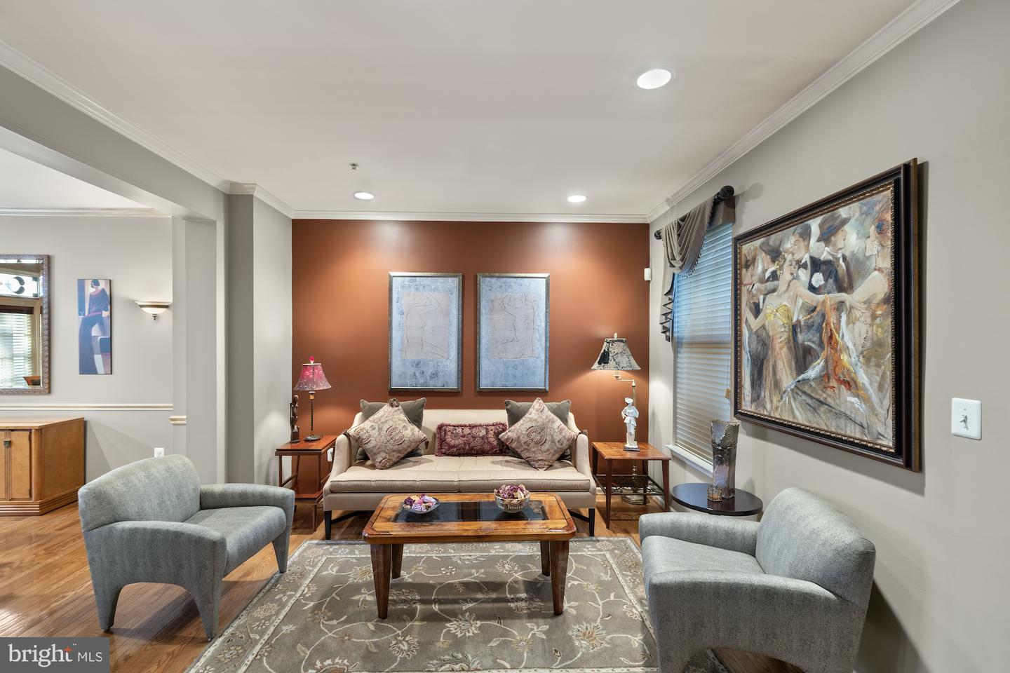 13 Austringer Ct Property Photo 7