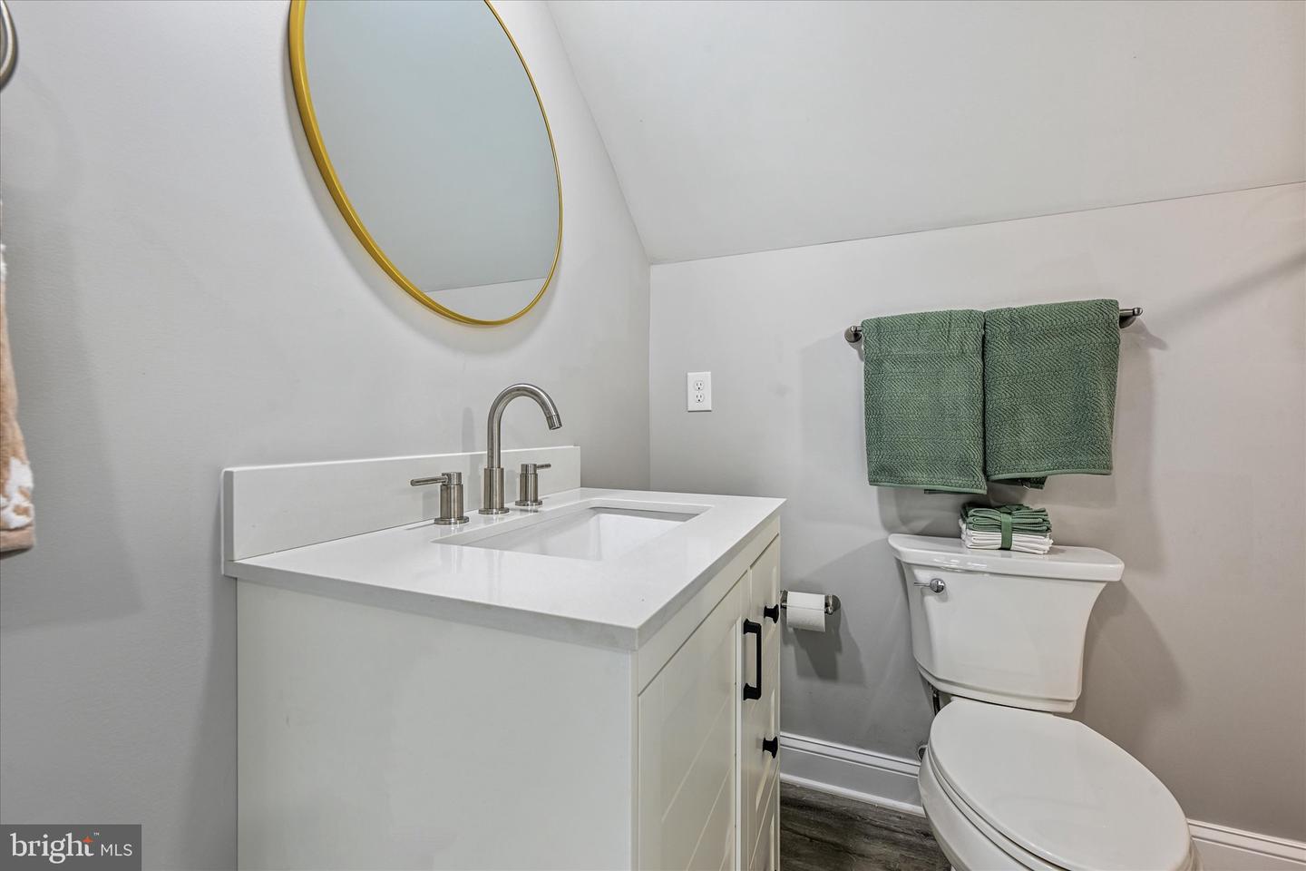 117 Main St Property Photo 11
