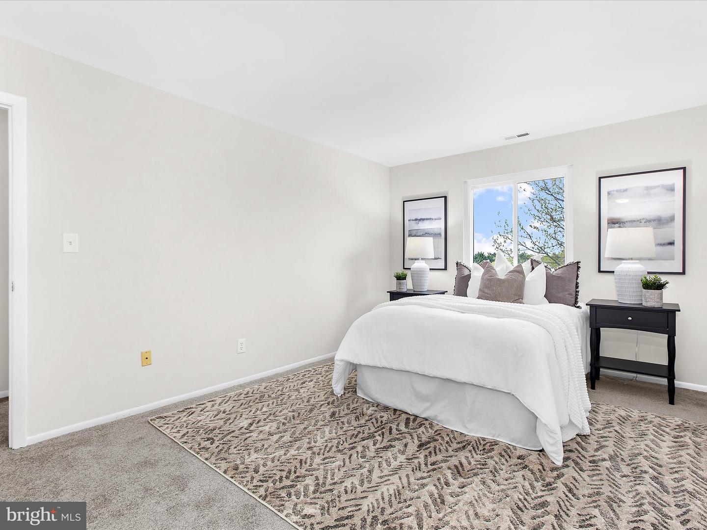 1100 Lisadale Cir #3a Property Photo 22