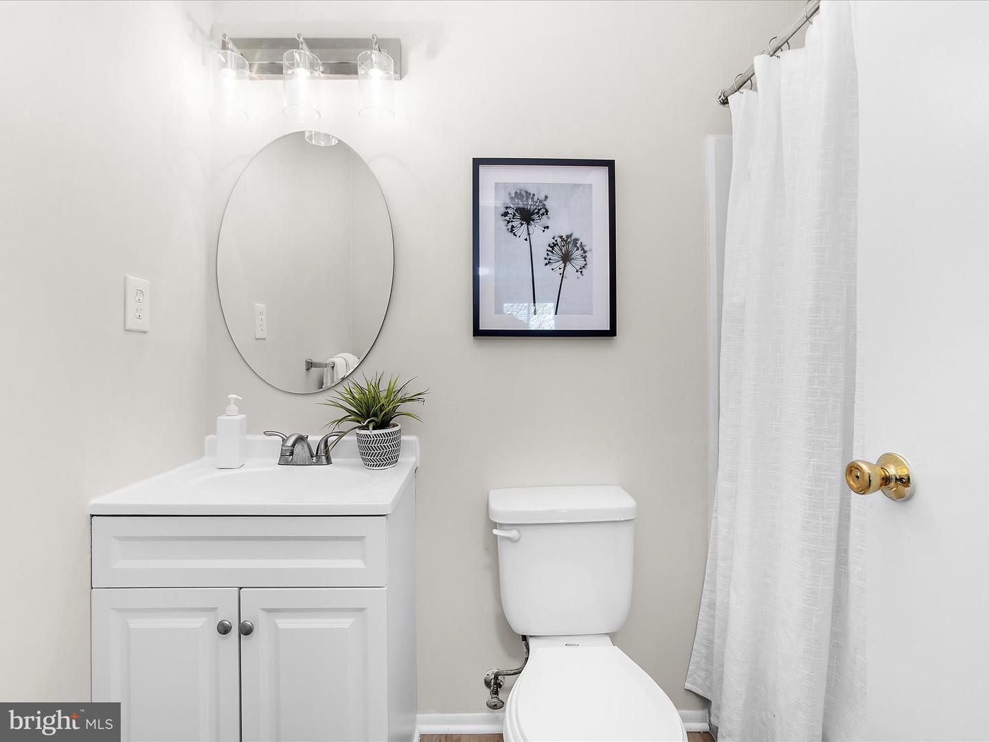 1100 Lisadale Cir #3a Property Photo 26