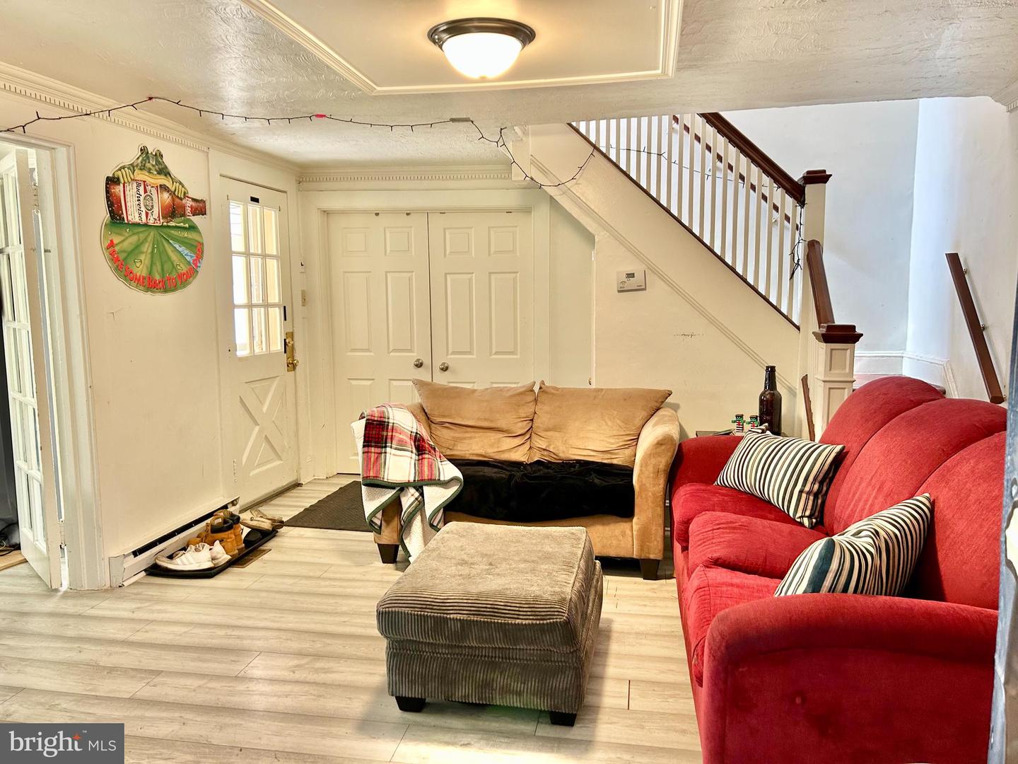 6 Cedar Ave Property Photo 8