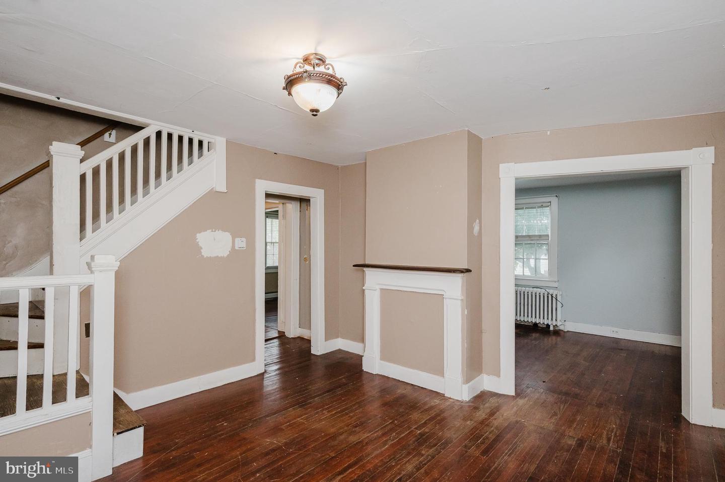 52 Sherwood Rd Property Photo 5