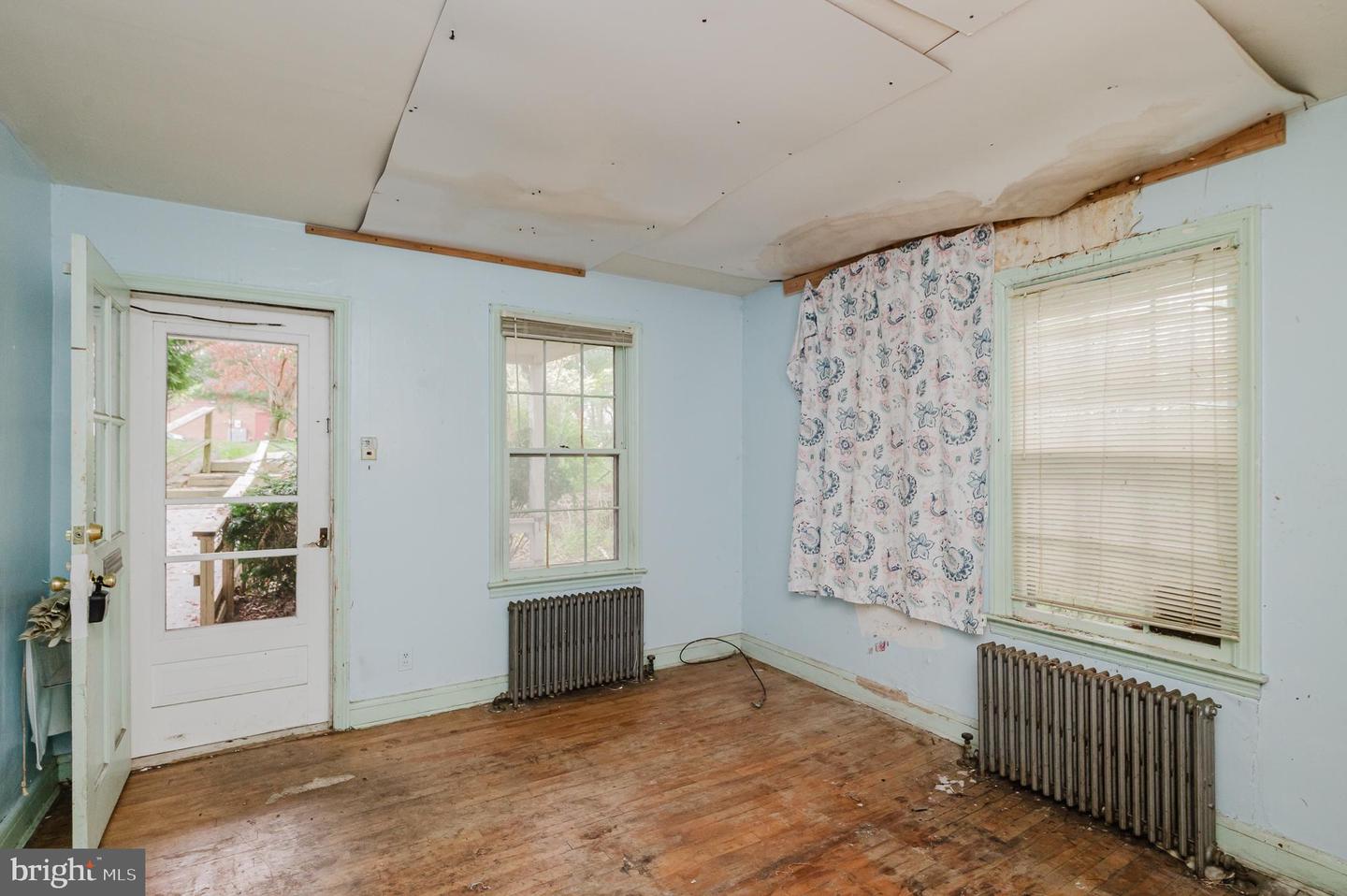 52 Sherwood Rd Property Photo 43