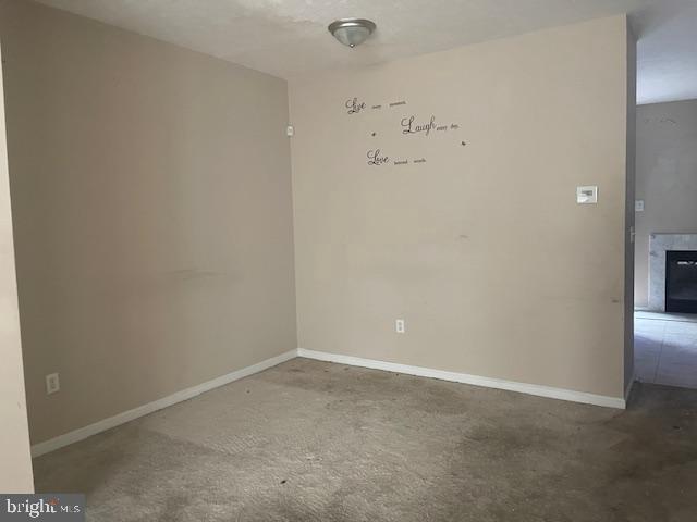 5074 Kemsley Ct Property Photo 9
