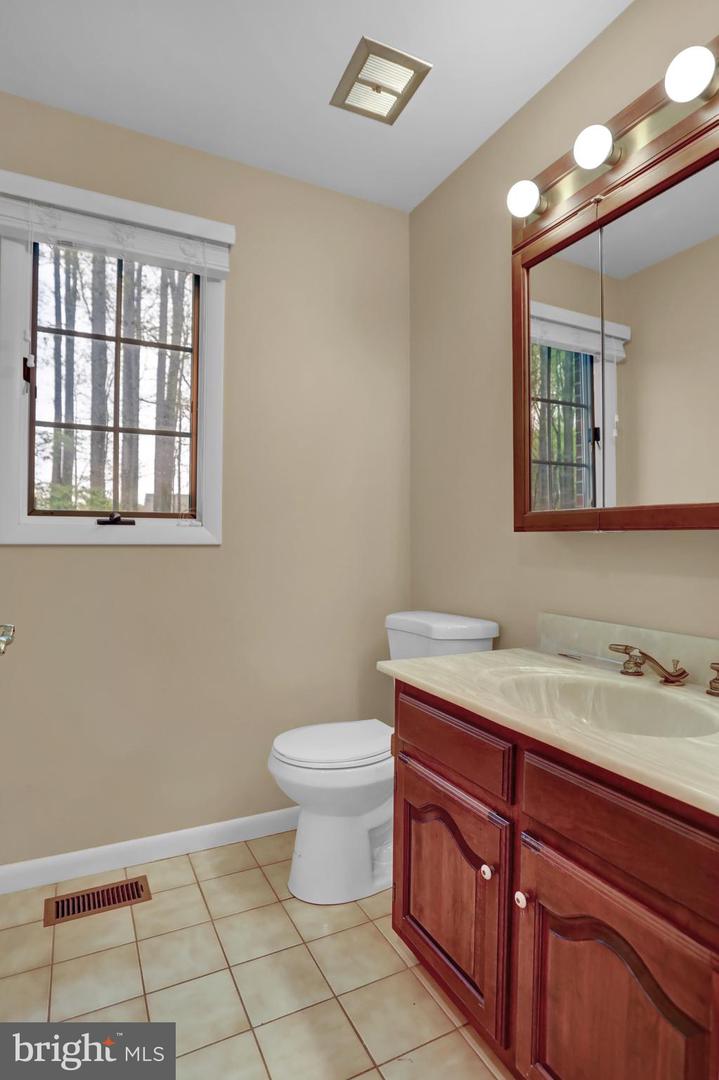 2121 Harmony Woods Rd Property Photo 45