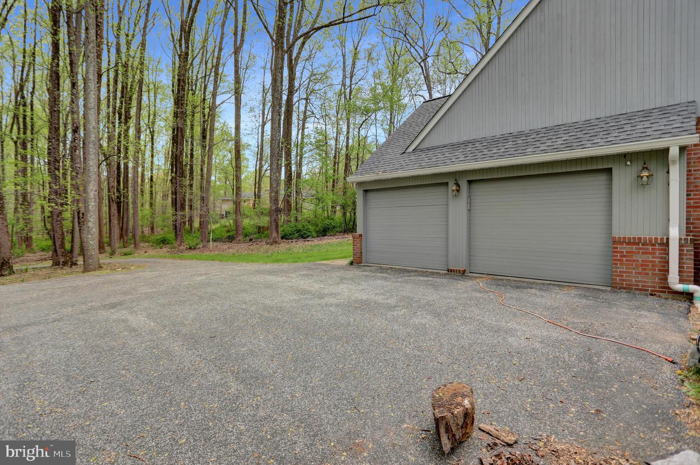 2121 Harmony Woods Rd Property Photo 63