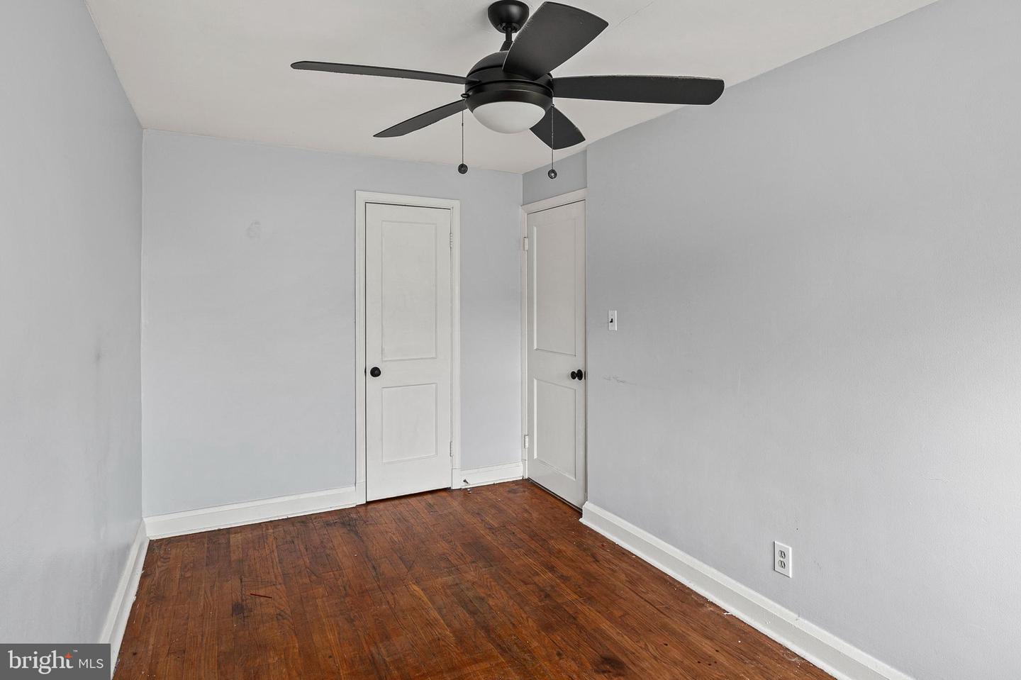 1060 Elm Rd Property Photo 16