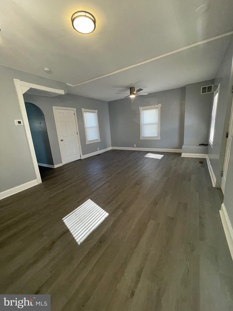 82 Winters Property Photo 4