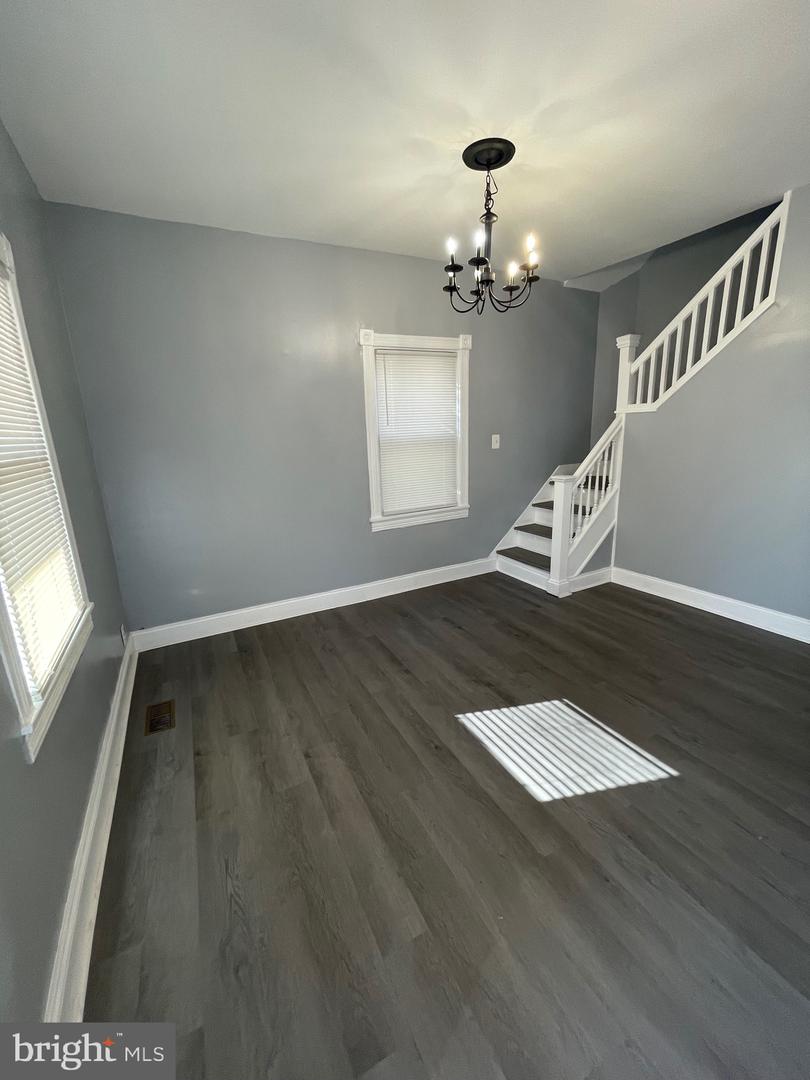 82 Winters Property Photo 5