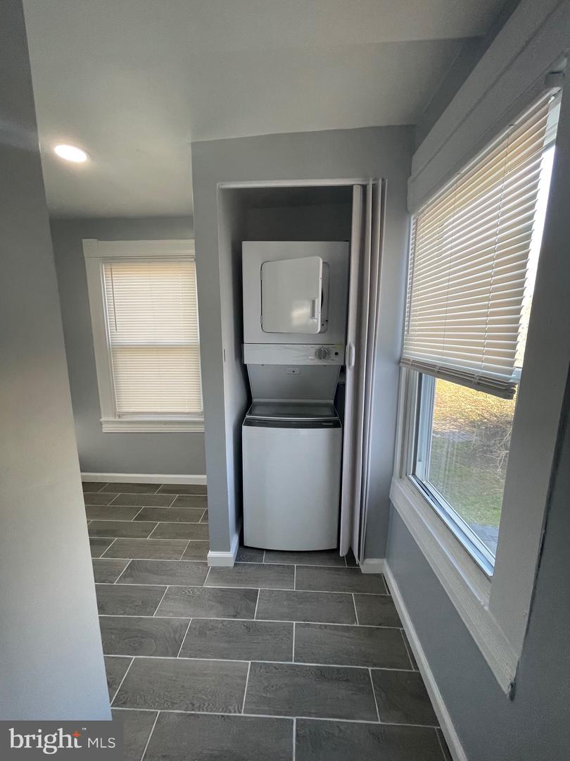 82 Winters Property Photo 20