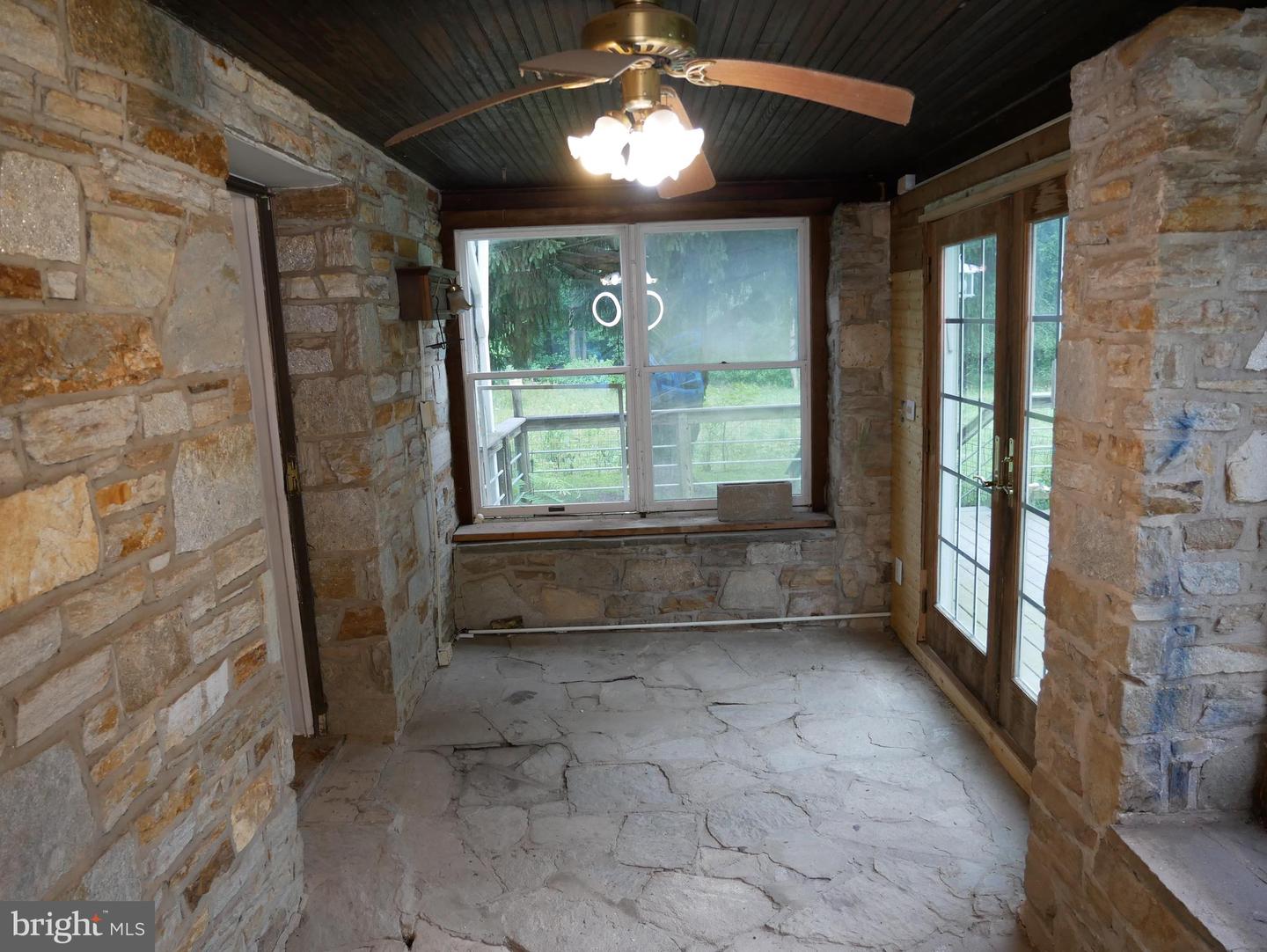 3320 Offutt Rd Property Photo 16