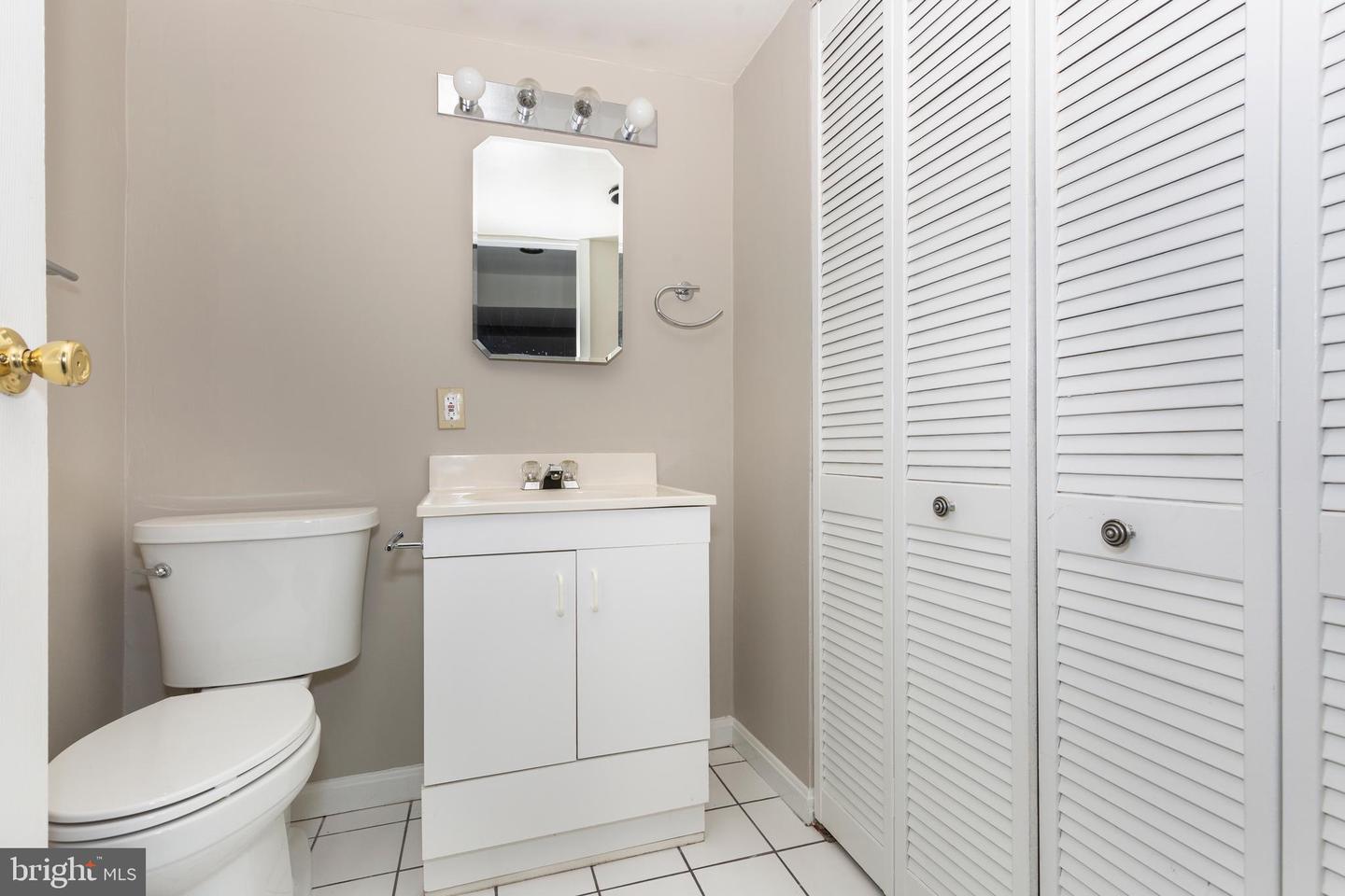 8122 Township Dr Property Photo 31