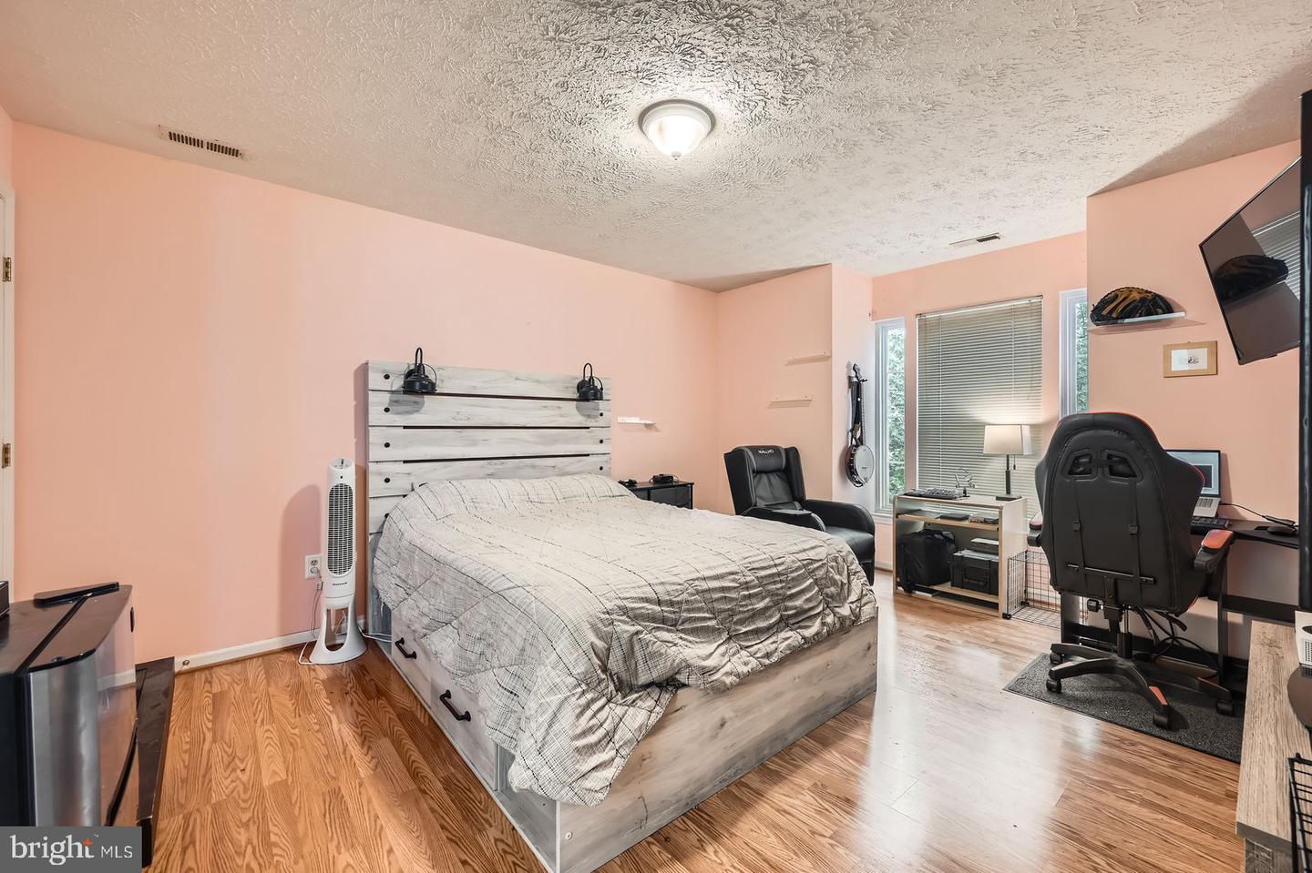 1317 Greenbriar Cir #7-1317 Property Photo 10