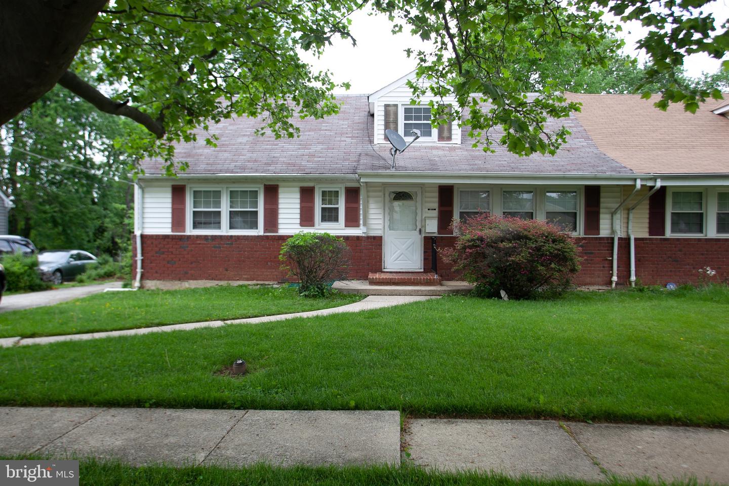 7208 Chamberlain Rd Property Photo