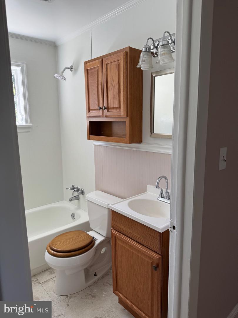 15 Bowleys Quarters Rd Property Photo 12