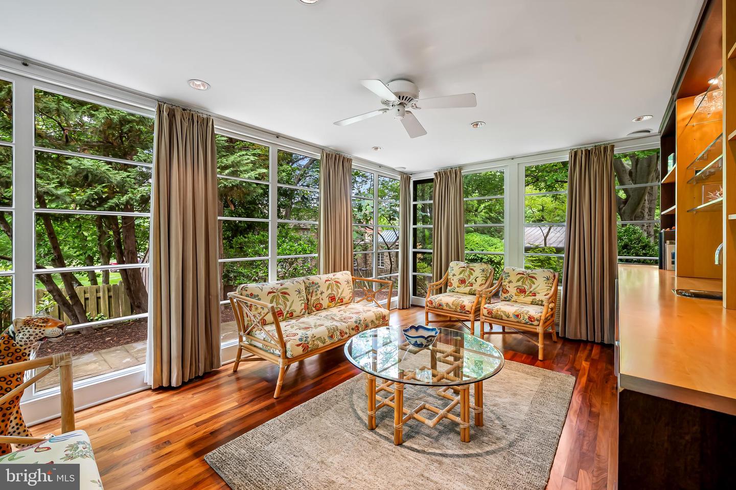 6 Meadow Rd Property Photo 25