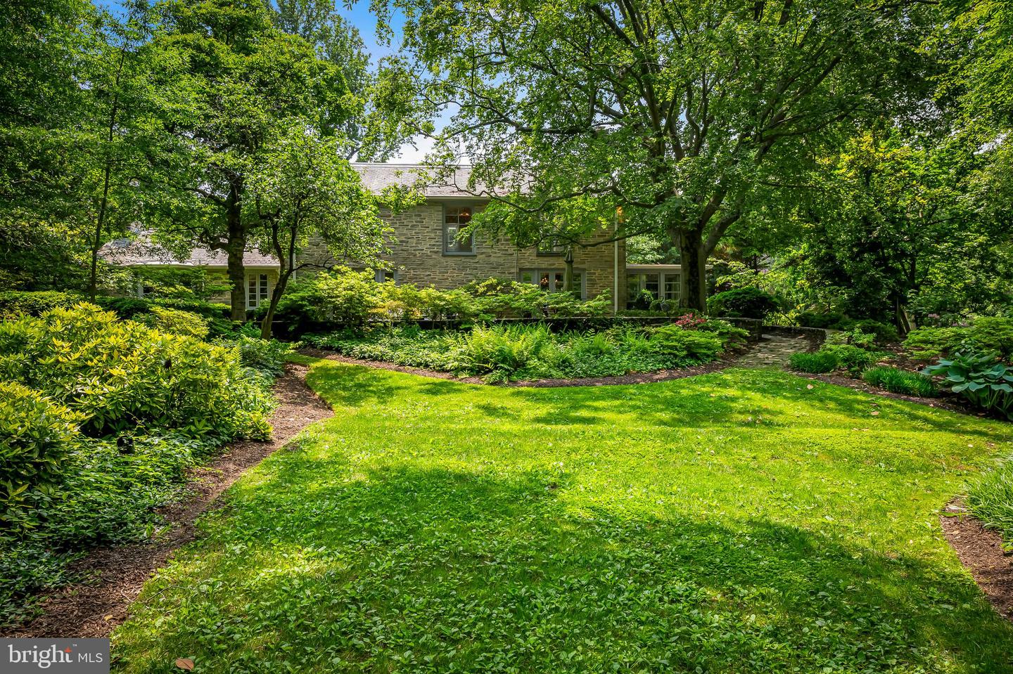 6 Meadow Rd Property Photo 43