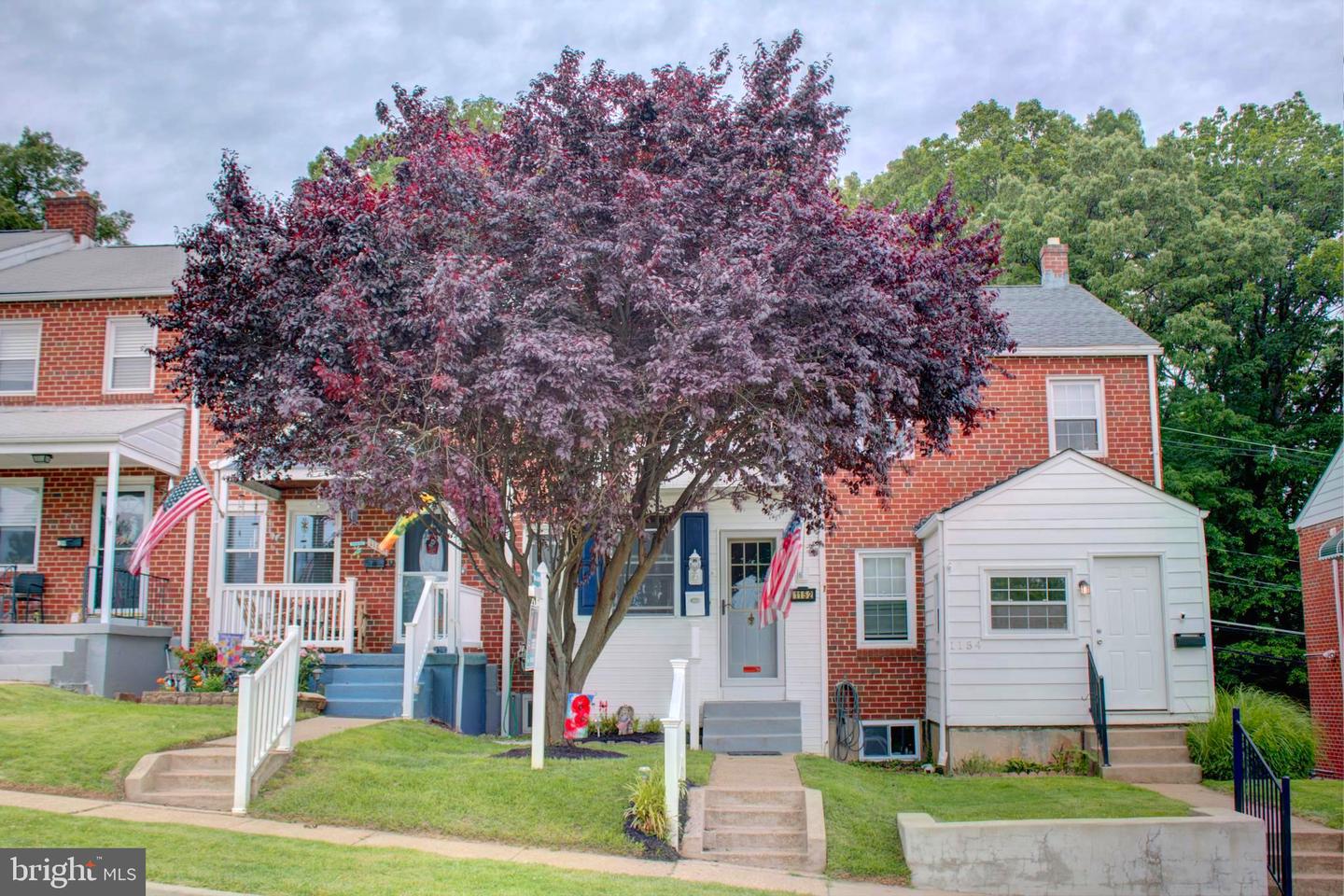 1152 ELM RD