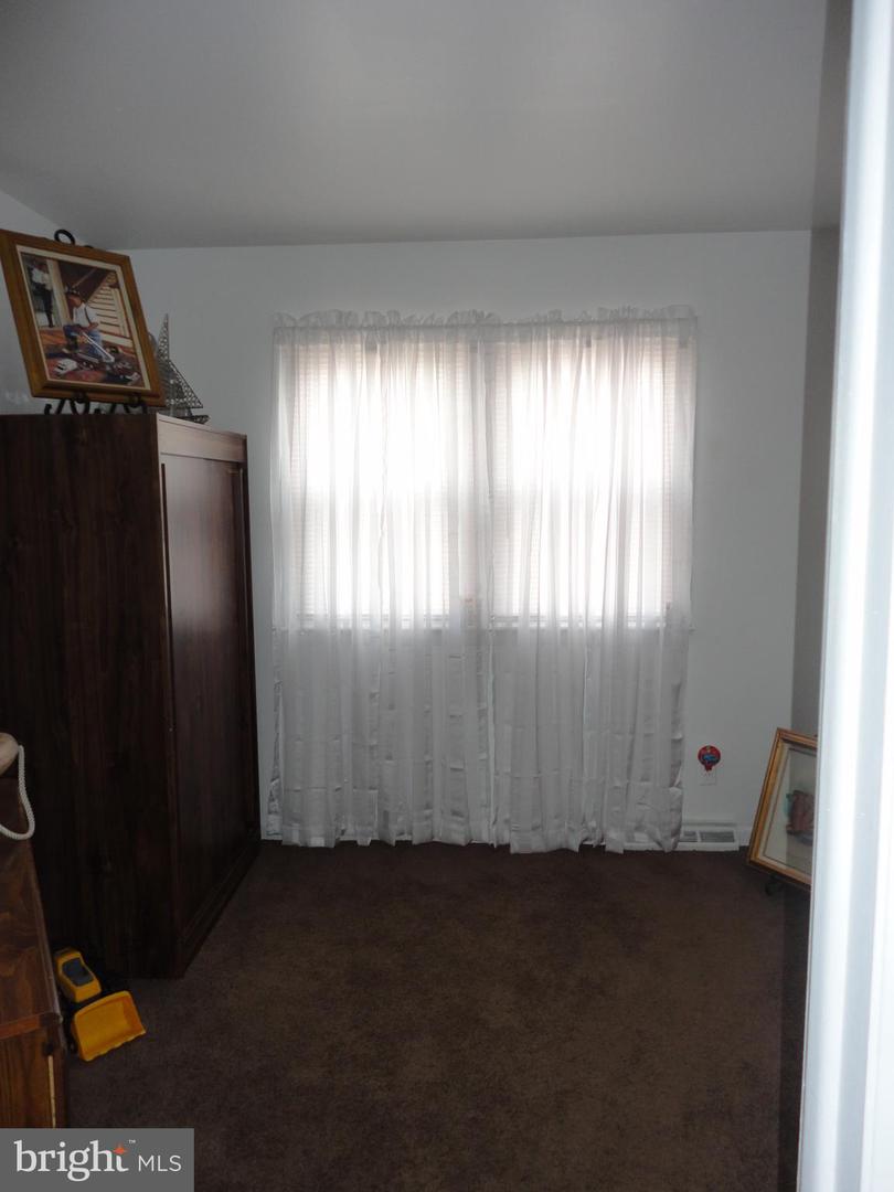 7128 Bexhill Rd Property Photo 6