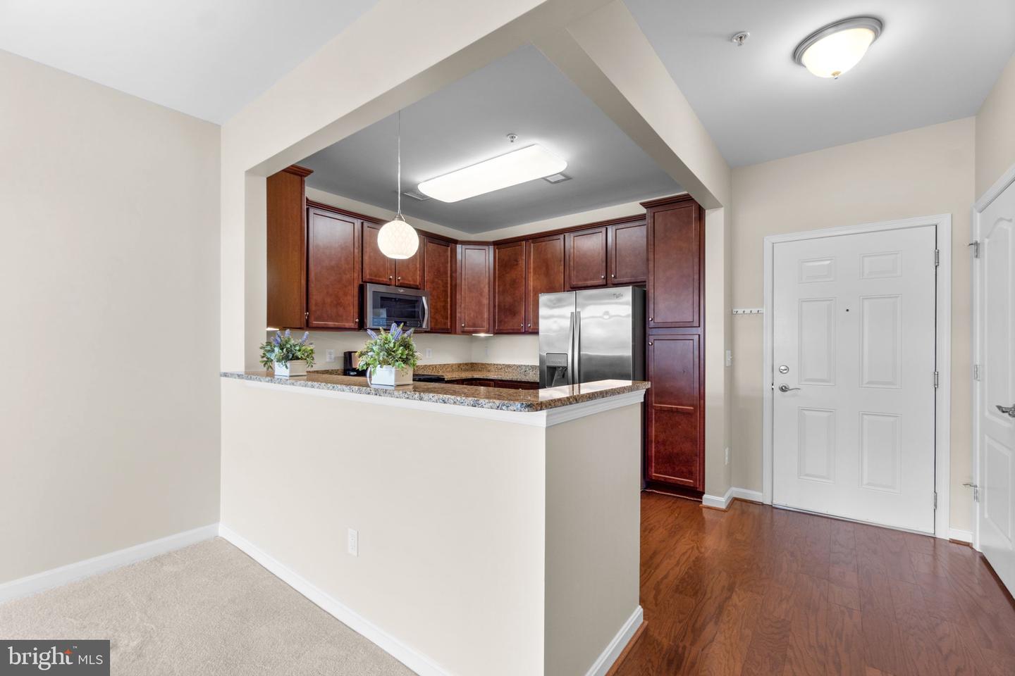 620 Quarry View Ct #408 Property Photo 8