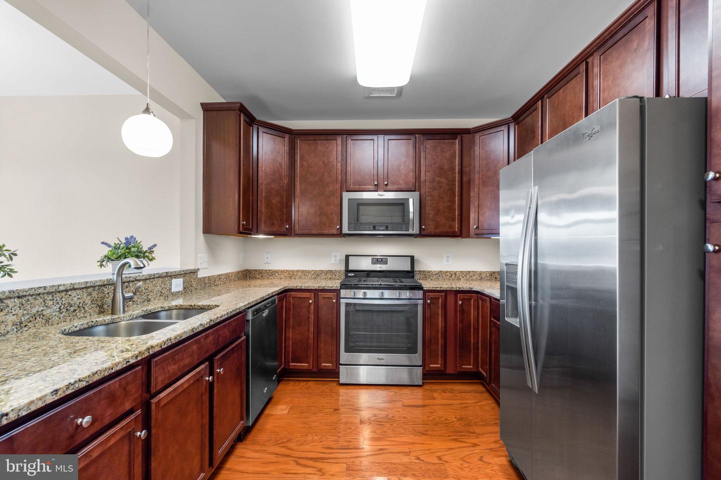 620 Quarry View Ct #408 Property Photo 9