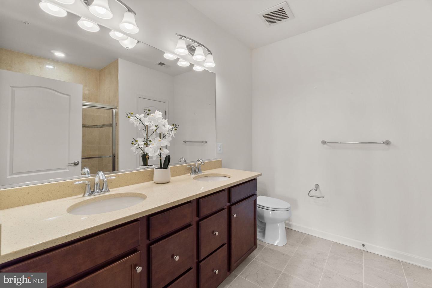 620 Quarry View Ct #408 Property Photo 16